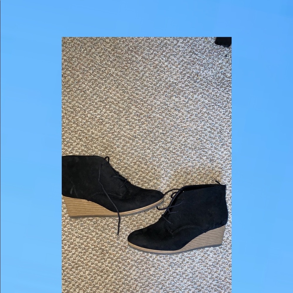 Black Wedge Heels